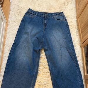 Ashley Graham Dark Blue Relaxed Boyfriend Jeans